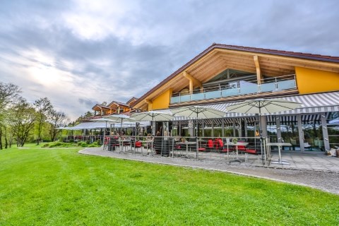 Kontaktbild Am Steinsee - Restaurant. Café. Strand Kontaktbild Am Steinsee - Restaurant. Café. Strand, Locations Mainz, Wiesbaden